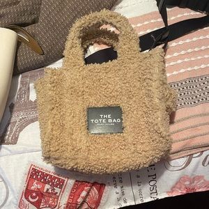 Tote bag only worn twice